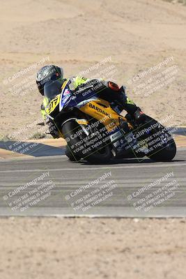 media/Oct-04-2025-CVMA (Sat) [[408bcdd6e4]]/Race 5-Amateur Formula Middleweight/